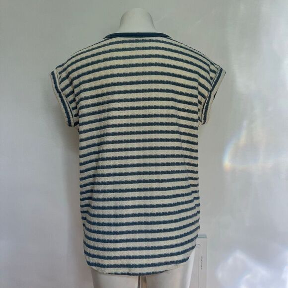 24/7 Maurice’s Nautical stripe short sleeve top - Picture 5 of 6
